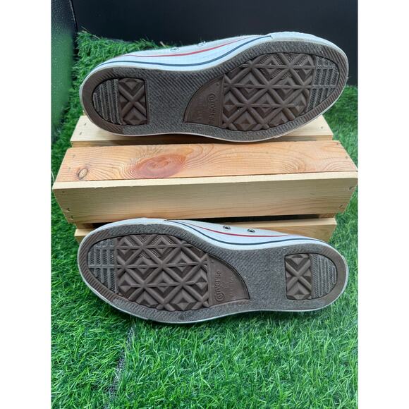 Converse-Chuck Taylor- Classic White- Low Tops- Size 7M/9W - Picture 10 of 10